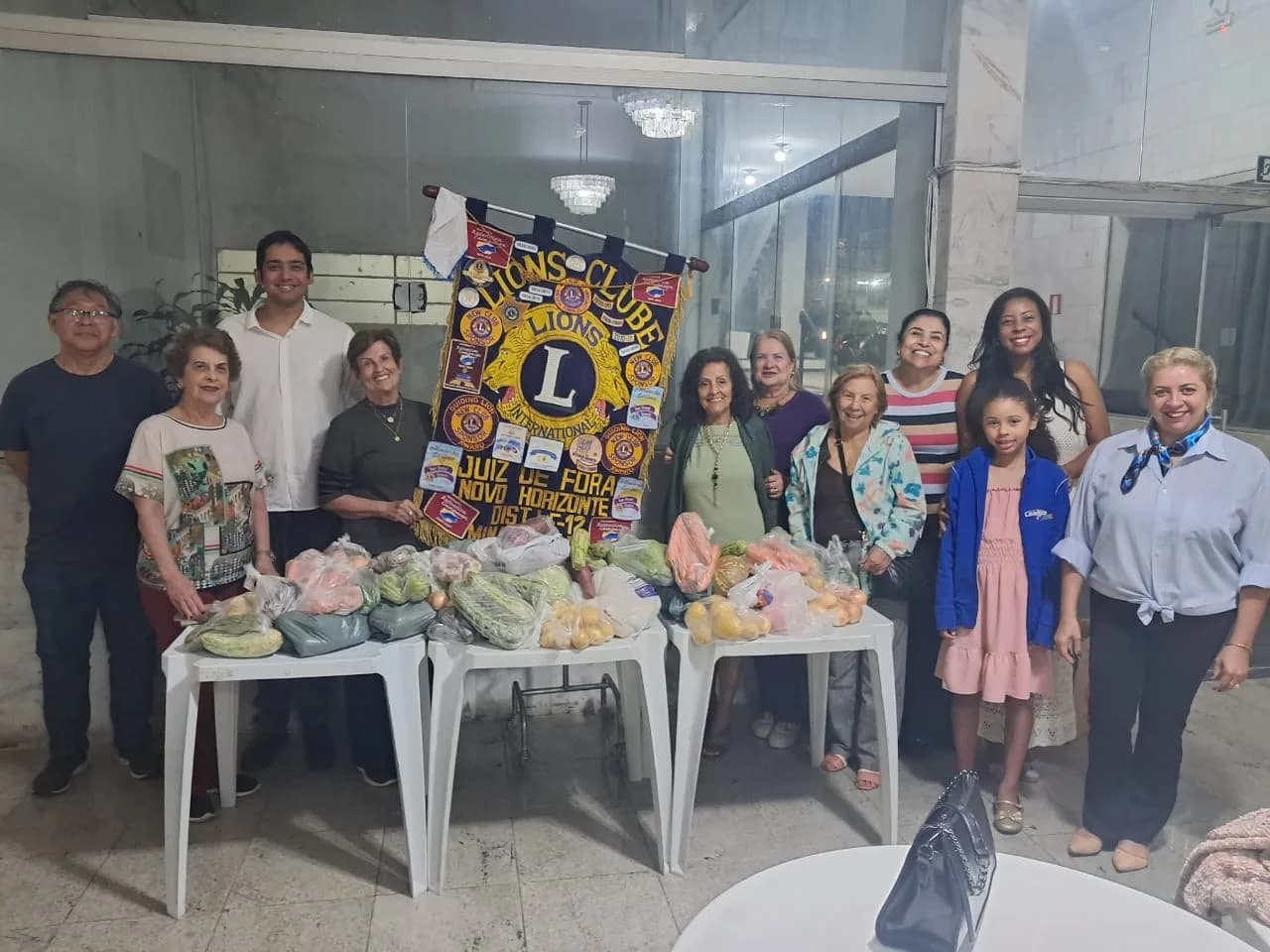 Capa do álbum Doação de legumes do Lions Clube Juiz de Fora