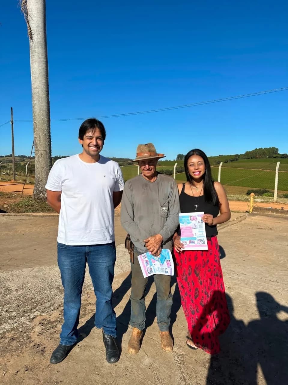 Capa do álbum Primeira visita oficial a Cristais